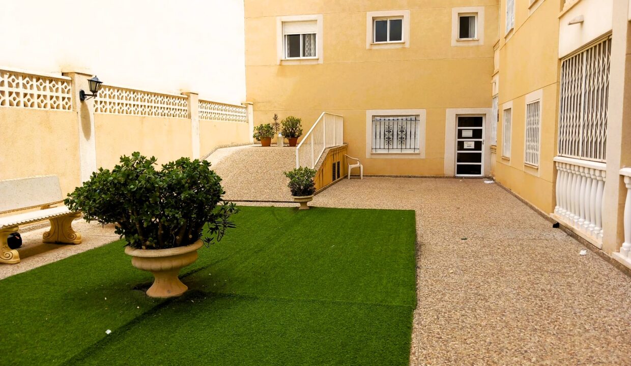 1. zona comun Tomillo 35