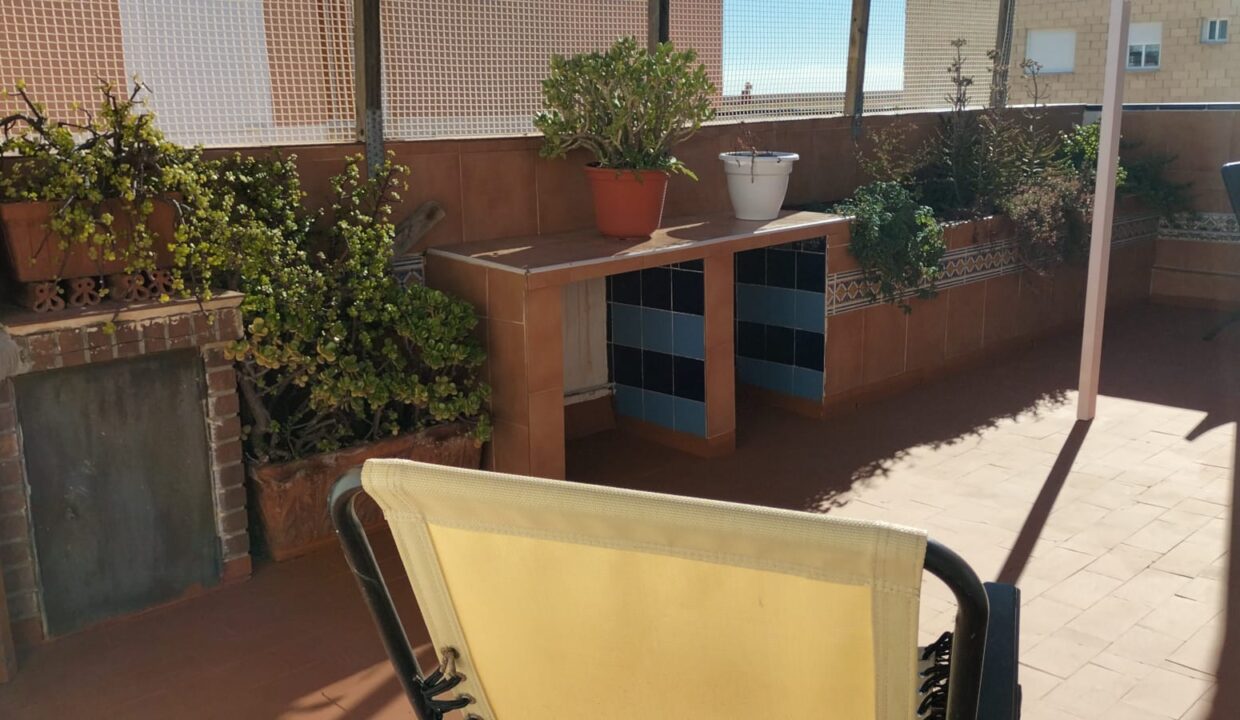 WhatsApp Image 2025-12-16 at 13.03.23 (2)