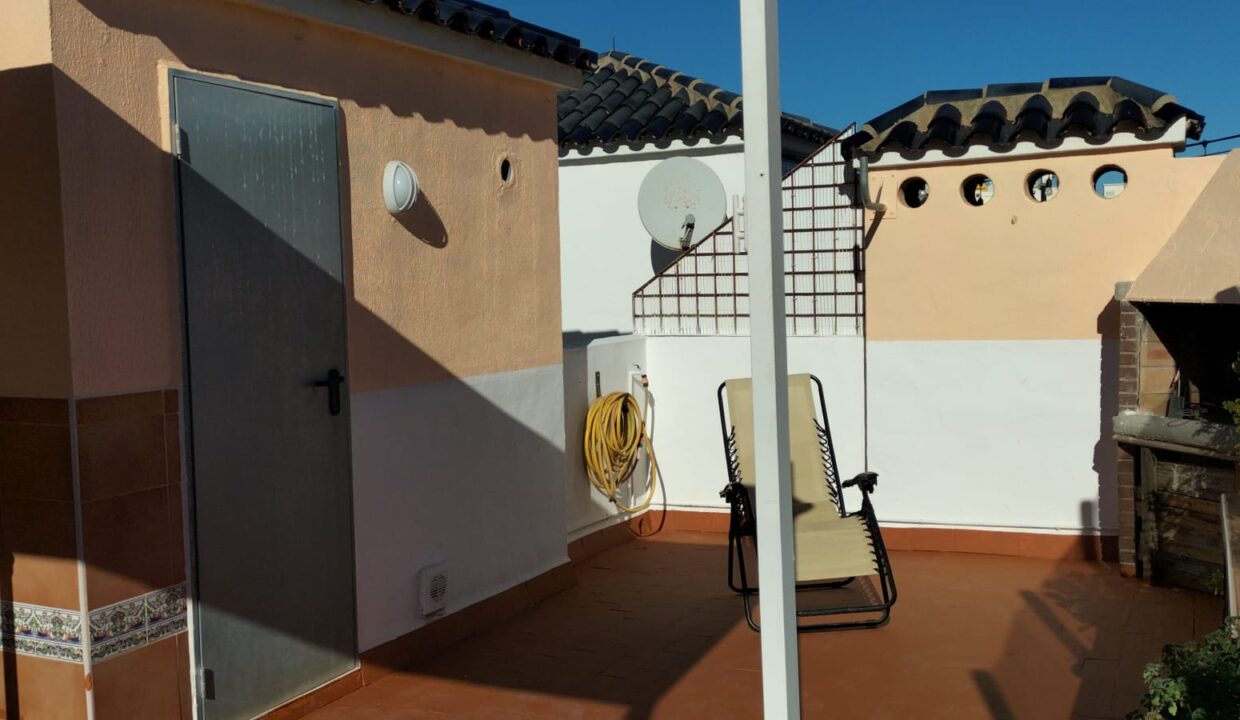 WhatsApp Image 2025-12-16 at 13.03.23 (7)